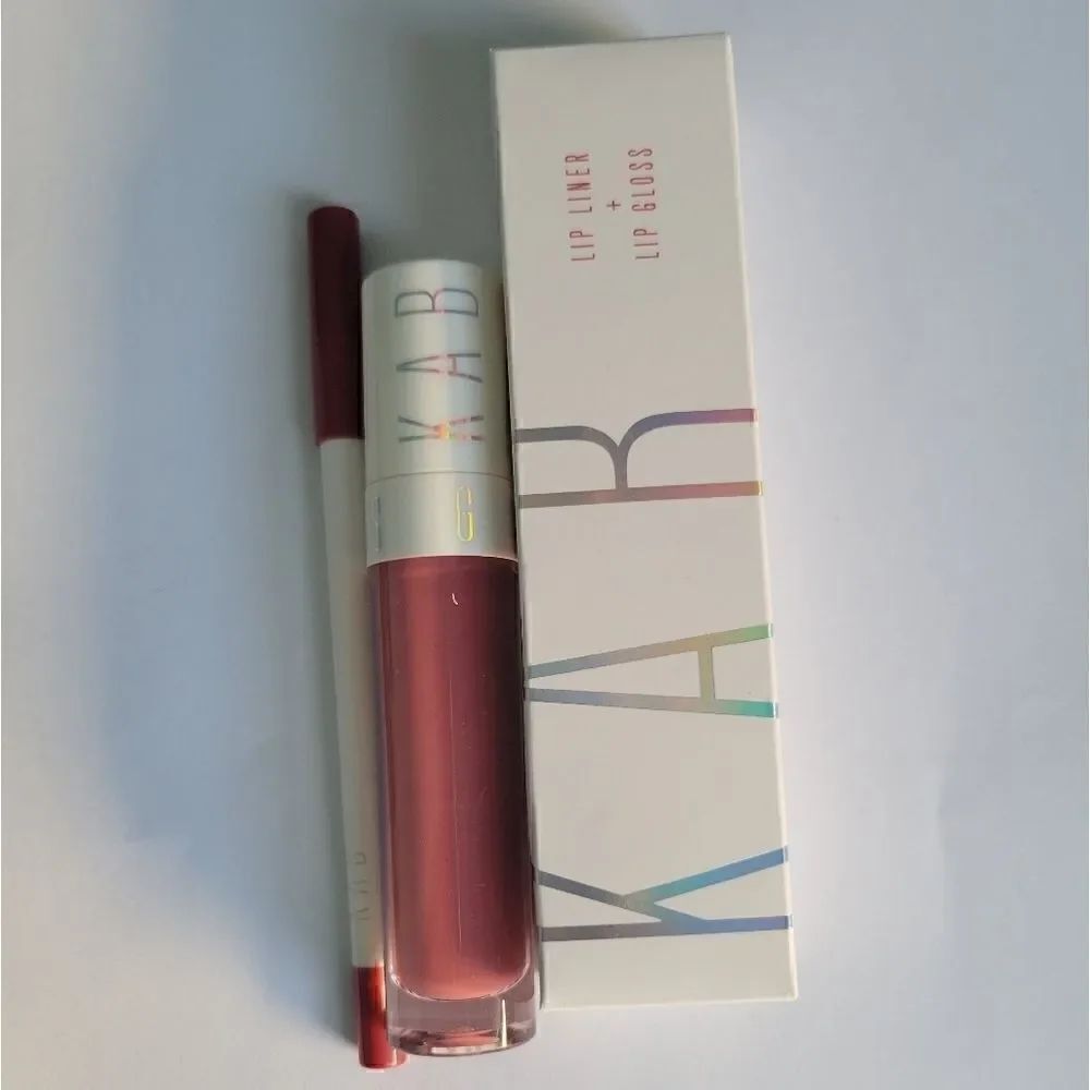 KAB cosmetics lip liner and gloss set